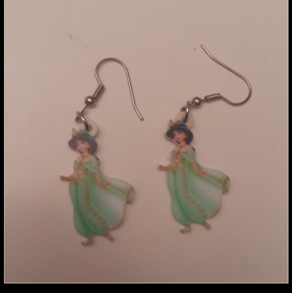 ACRYLIC EARRINGS : PRINCESS JASMINE - Picture 5 of 5